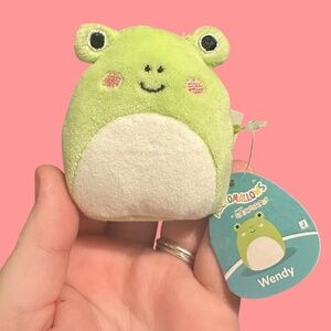 Squishmallows 2.5” Wendy the Frog Micromallow New with Tags!